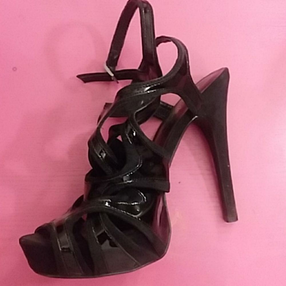Shoes/Heels